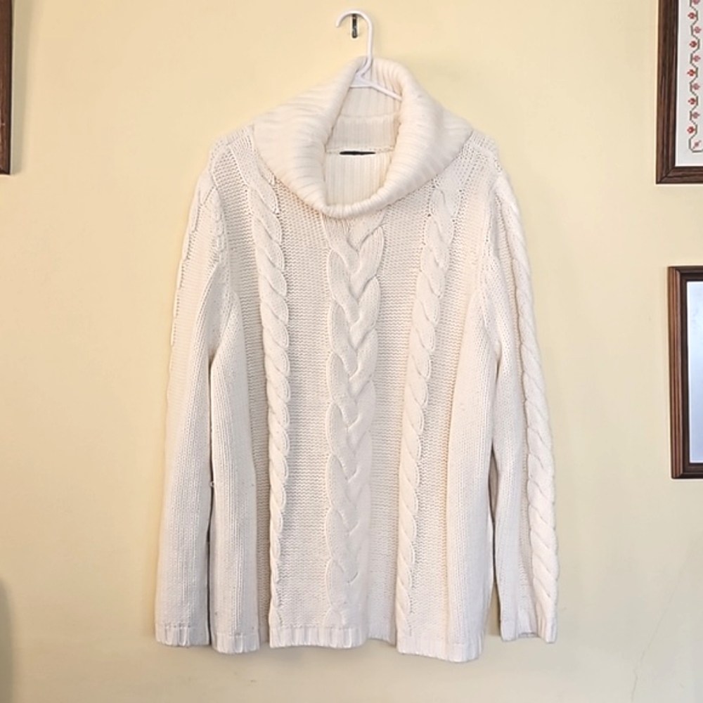 Lane Bryant Chunky Cable Knit Sweater Size 22/24